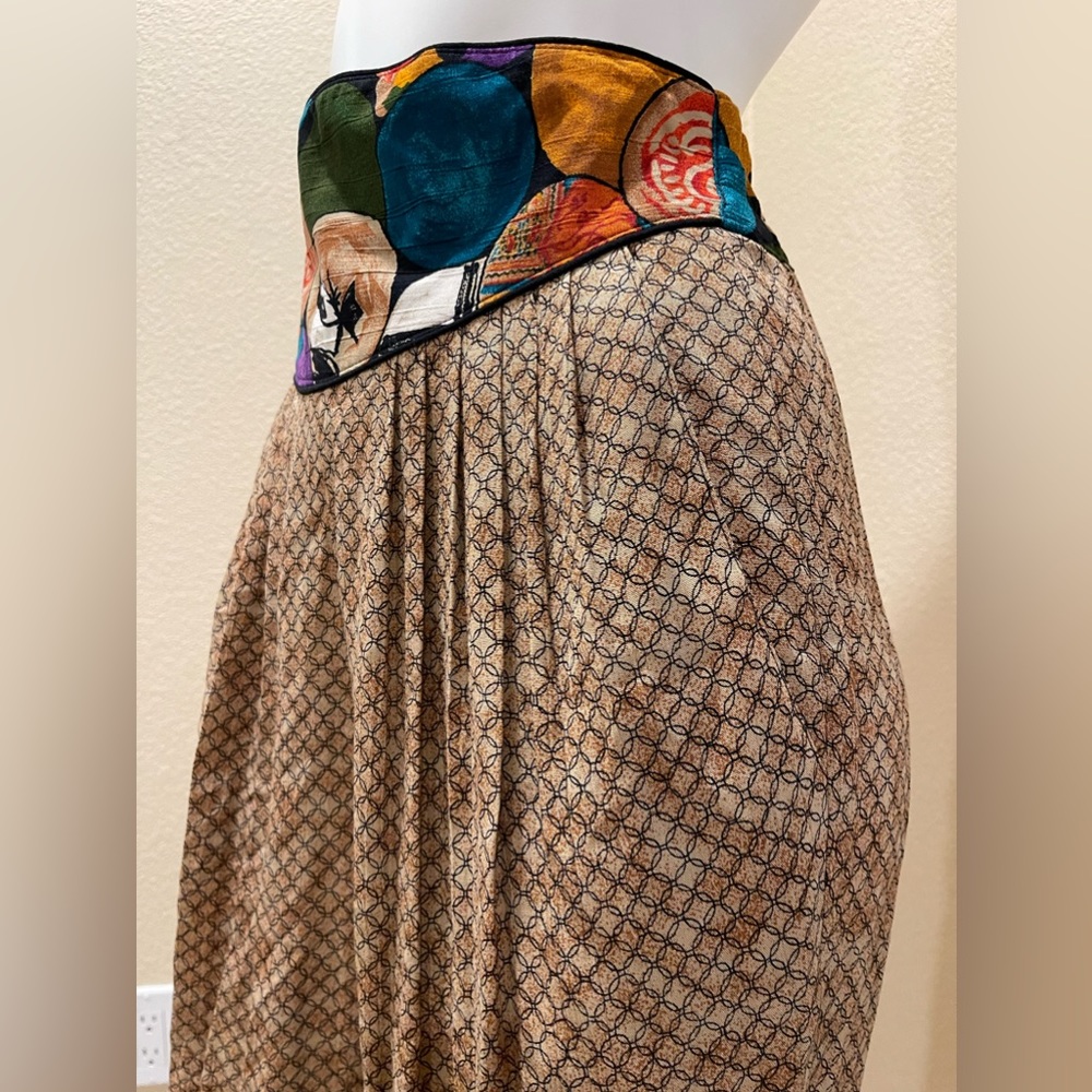 Stylish Women's Patterned Pants